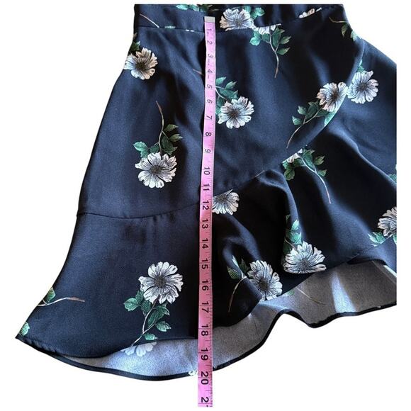 Banana Republic Floral Fit & Flare Sleeveless Ruffle Hem Dress 00 Petite - Picture 8 of 9